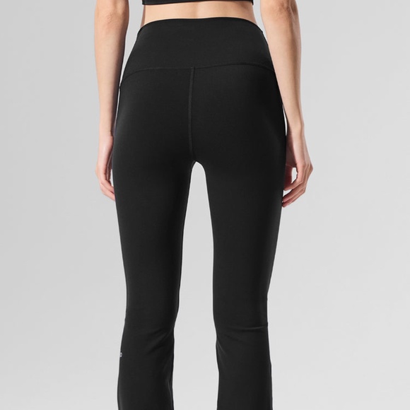 ALO High-Waist Bootcut Leggings - Black (Small) - Picture 7 of 11